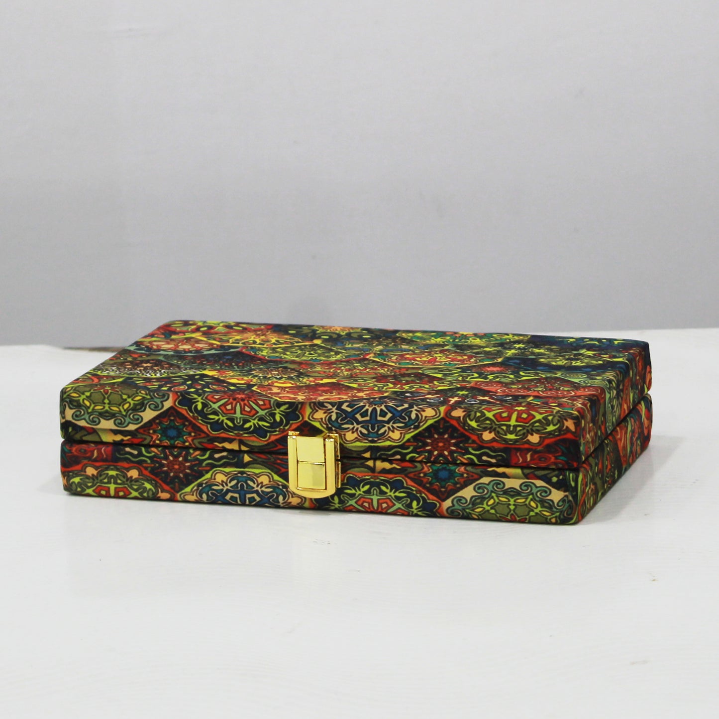 MaFs Trendy & Stylish clutche