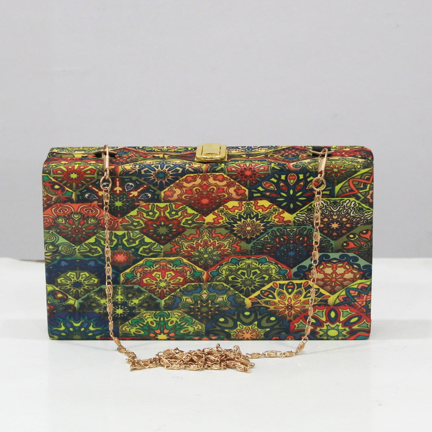 MaFs Trendy & Stylish clutche