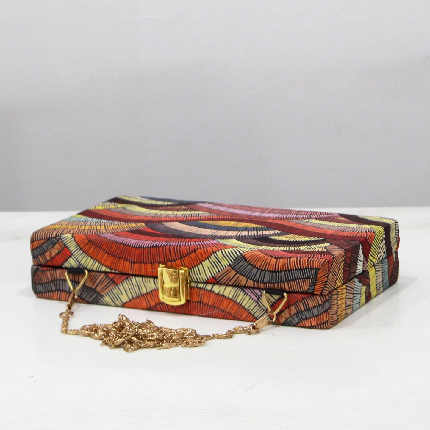 MaFs Trendy & Stylish Clutche