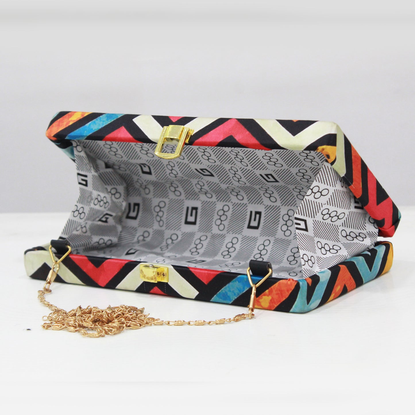 MaFs Stylish women Clutche