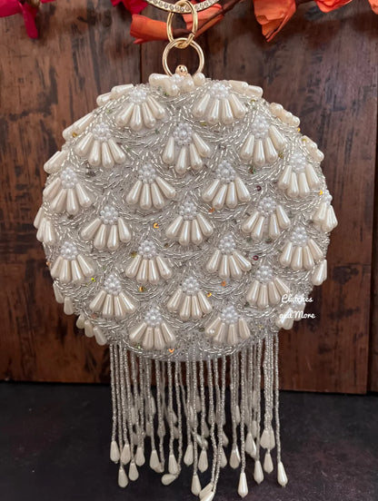 MaFs Embroidery Round Shape Women Clutches